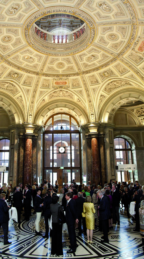 Die Präsentation fand im prachtvollen Rahmen des Kunsthistorischen Museums Wien mit zahlreichen Gästen und Freunden statt.